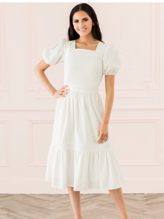 Rachel Parcell Dresses & Skirts - Rachel Parcell Cream Square Neck Puff Sleeve Midi Dress medium